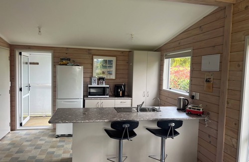 Kerikeri Cabaña | Cute 2 bedroom Kombi cottage