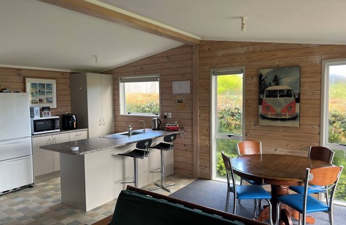 Kerikeri Cabaña | Cute 2 bedroom Kombi cottage