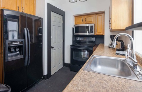 Des Moines Casa | Cute 3 Bedroom in Des Moines
