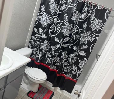 Greater Greenspoint Apartamento | Cute and Cozy 1 Bedroom Apartment