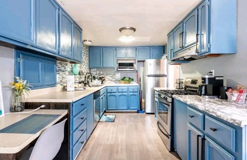 Pittsburg Casa | Cute and Cozy 3 bedroom