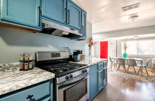 Pittsburg Casa | Cute and Cozy 3 bedroom