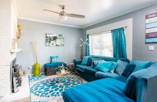 Pittsburg Casa | Cute and Cozy 3 bedroom