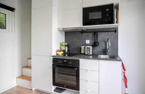 Tyreso Apartamento | Cute and Cozy Guesthouse near Water