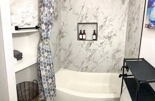 Windsor Hills Apartamento | Cute And Cozy Modern Guesthouse