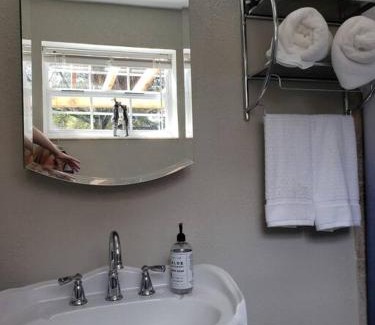 Tampa Heights Casa | Cute and Cozy Studio
