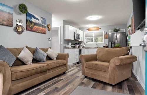 Turnagain Apartamento | Cute and cozy updated apartment in Midtown [4]