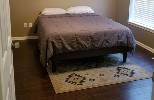 Lorain Casa | Cute and Cozy