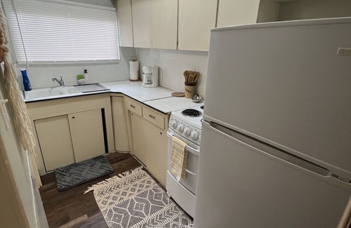 Great Falls Apartamento | Cute and Retro 1-Bedroom Apartment