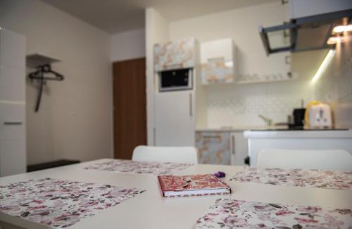 Pecs Apartamento | Cute apartman- free parking