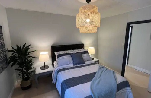 St. Catharines Casa | Cute Bear Inn