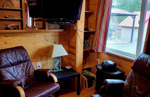 Soldotna Cabina | CUTE CABIN 10 MINUTES FROM TOWN AND FISHING