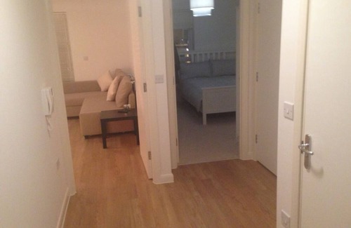 Southall Green Apartamento | Cute, clean apartment with WiFi, 15 minutes away from Central London