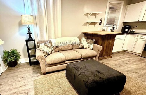Downtown Apartamento | Cute Condo Near Downtown