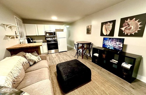 Downtown Apartamento | Cute Condo Near Downtown