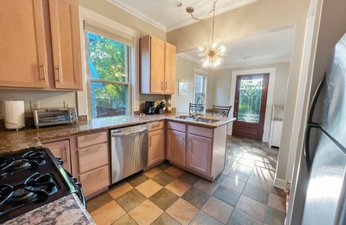 Oakley Casa | Cute & Cozy 2 bed 1.5 bath Oakley