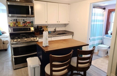 New Bedford Apartamento | Cute Cozy Apartment in Historic New Bedford