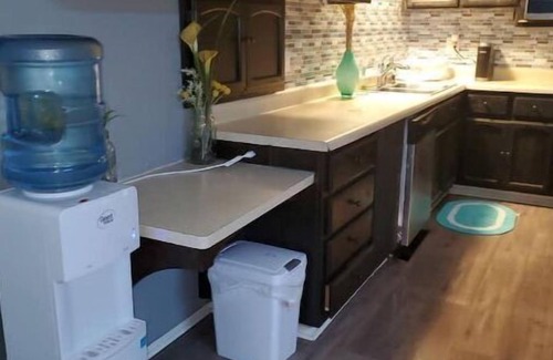 Pittsburg Casa | Cute & Cozy Beautiful 3 bedroom home