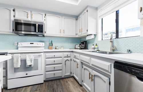 Cayucos Casa | Cute & Cozy Cayucos Bungalow Near Beach and Downtown