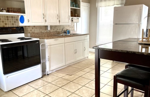 Concord Apartamento | Cute & Cozy-Historic & Vibrant Capitol Downtown-private 2 brm apartment