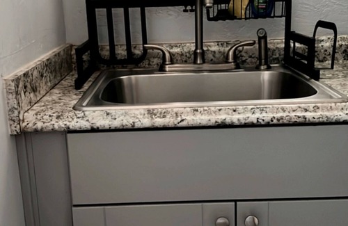 North Mountain Apartamento | CUTE DOG FRIENDLY STUDIO