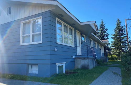 Downtown Anchorage Casa | Cute downtown homebase for your visit! Close to trails and restaurants