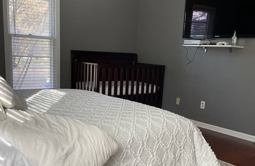 Johnston County Casa | Cute, family-friendly, country bungalow