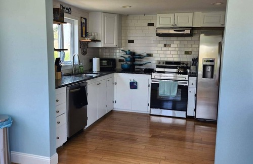 Greenbush Casa | Cute family home in a beautiful beach town