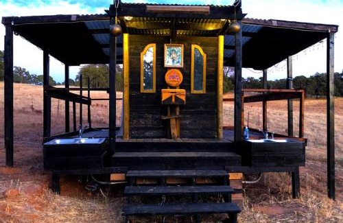 Wheatland Otro | Cute, Lakeside Glamping Bell Tent #2, Wheatland, California
