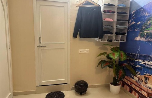Koregaon Park Apartamento | Cute Little Room in Koregaon Park WiFi AC Kitchenette