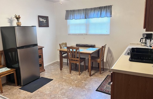 Whitman Casa | Cute Little Whole House For Rent Franklin’s Lodge