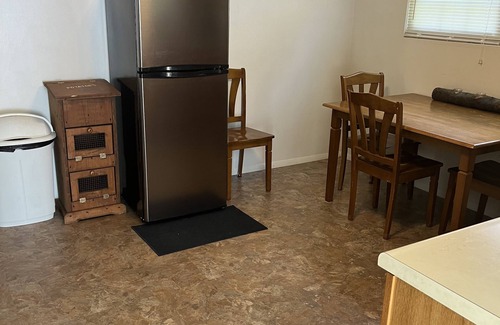 Whitman Casa | Cute Little Whole House For Rent Franklin’s Lodge