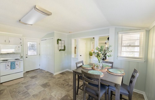 Rosewood Casa | Cute n' Comfy Capers