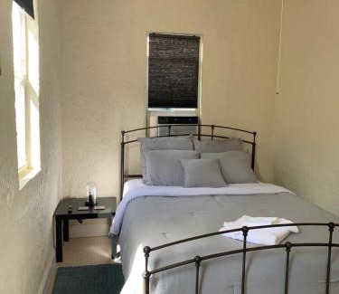 West Little Havana Casa | Cute Private Room - Close to airport & Free parking 01