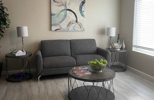 East Mesa Condominio | Cute Remodeled Condo close to hiking/horse trail with wifi