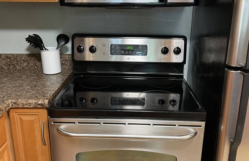 Anona Condominio | Cute, spacious 2 BR 2 Full BA condo minutes from the beaches