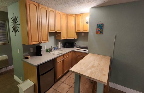 Bostwick Park Condominio | Cute studio on beach