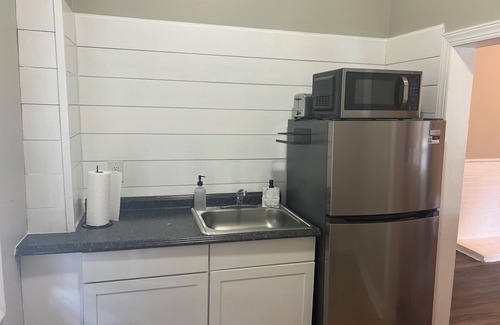 Winter Garden Apartamento | Cute Studio on the Bike Trail