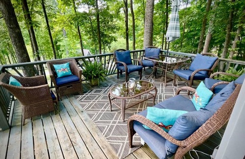 Cadiz Cabaña | Cutest Cozy Getaway Cottage w/ Sunset Lakeview