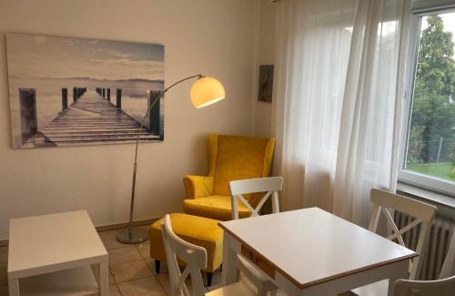 Holte-Spangen Apartamento | CUXKieker - Moderne Ferienwohnung mit Pep in Cuxhaven-Sahlenburg, WLAN, Parkplatz und Gartenblick, nah am Nordseestrand und Wernerwald