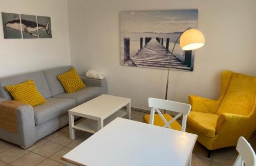 Holte-Spangen Apartamento | CUXKieker - Moderne Ferienwohnung mit Pep in Cuxhaven-Sahlenburg, WLAN, Parkplatz und Gartenblick, nah am Nordseestrand und Wernerwald