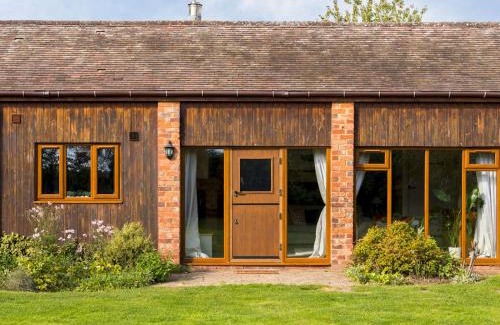 Uckington Casa | CV35 8AT The Barns Hampton Lucy · Peaceful 2Bed Retreat in Hampton Lucy Parking Pass The Keys