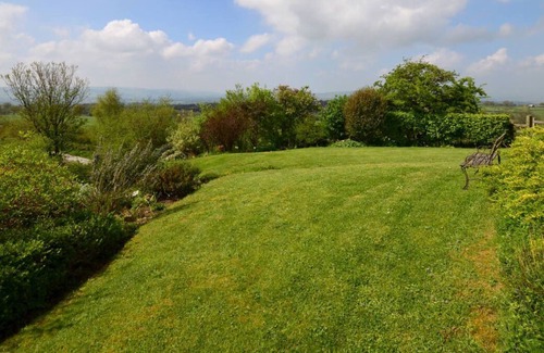 Church Stoke Casa | Cwmdulla Barn in Montgomery