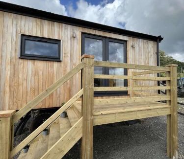 Llanelltyd Otro | Cwtch Cader Shepherds Hut