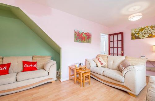 Little Haven Casa | Cwtch Cottage