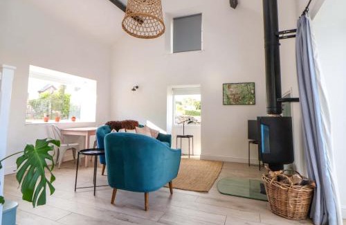 Cilcain Casa | Cwtch