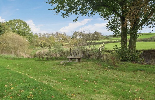Talgarreg Cabaña | Cwtch Wrth Plas - UK45619