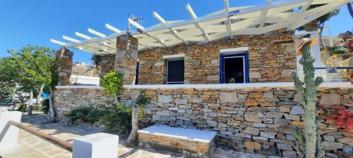 Kithnos Casa | Cycladic House KRIOS with a Pool and 2min from the beach