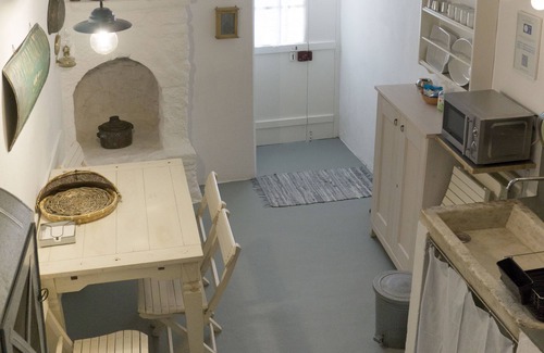 Kimolos Casa | Cycladic stone house, part of the Kimolos Castle