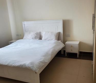 Thompson Estate Apartamento | Cycyhomes